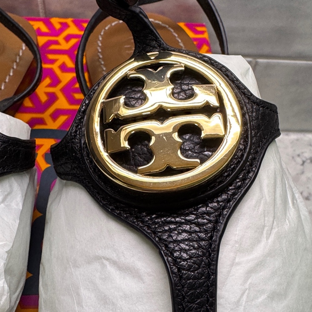 Tory Burch Black & Gold Leather Sandals. Leticia flat tumbled leather. Sz 10.5 - Picture 9 of 13